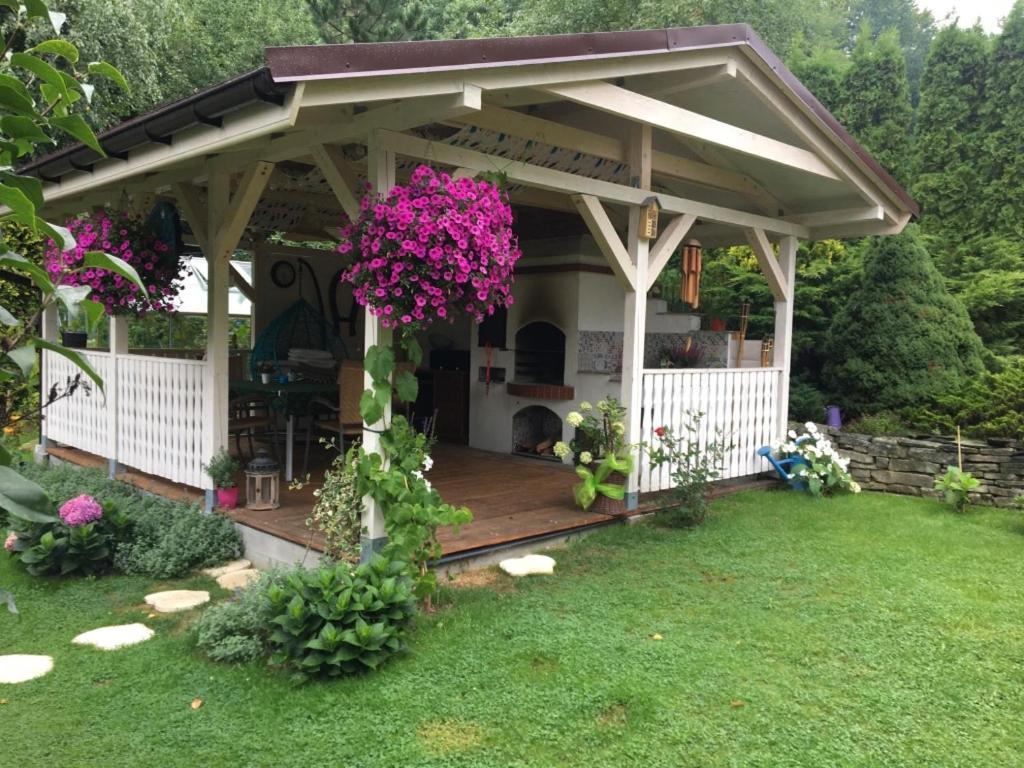 Domek I Apartamenty Zacisze Брена Екстериор снимка